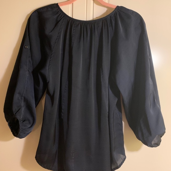 Navy  top - Picture 2 of 7